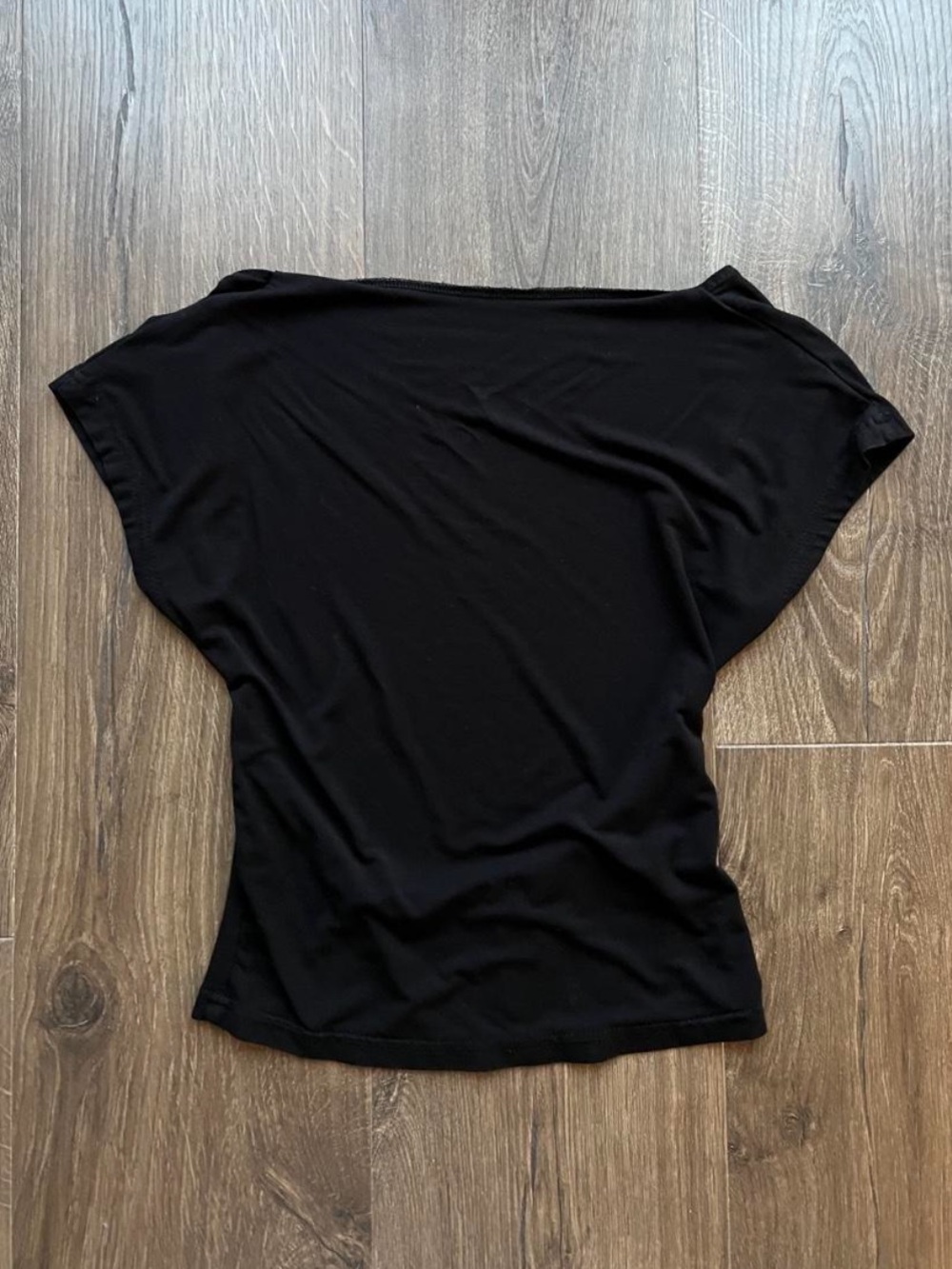 Black Women’s Short Sleeve Draped Top